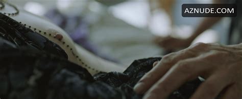 Leslie Hope Nude Aznude