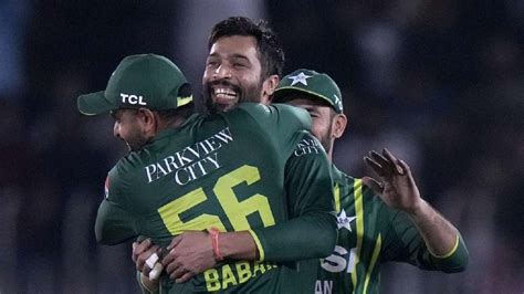 Watch Captain Babar Azam Shows Big Heart Hugs Mohammad Amir After His