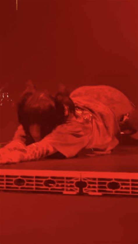 Pin By Grace On BILLIE Billie Hot Poses Billie Eilish