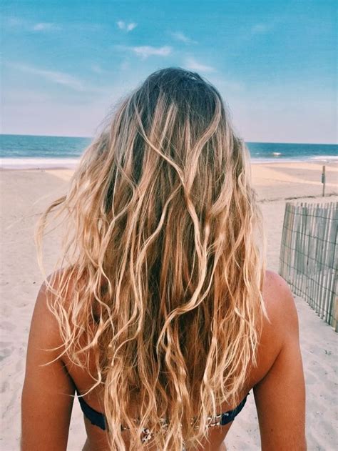 Tan Blonde Blonde Wavy Hair Brown Hair With Blonde Highlights Hair Highlights Surfer Girl