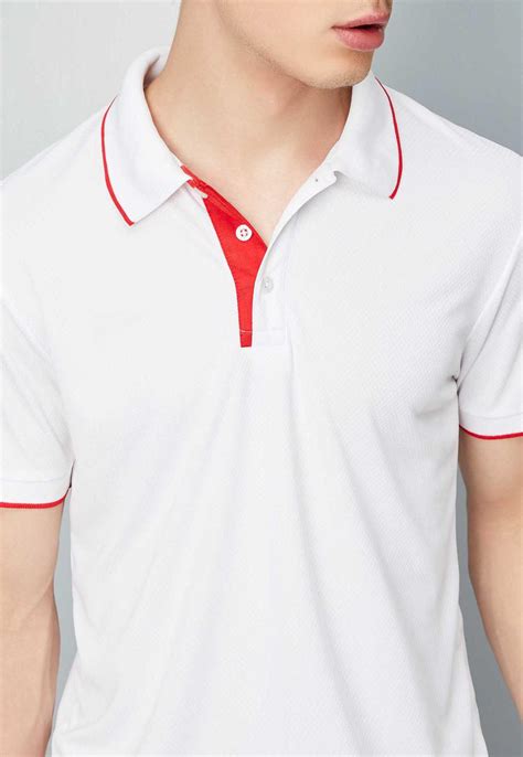 Buy Men Active Polo With Contrast Tipping Online At Just Rs 499 0