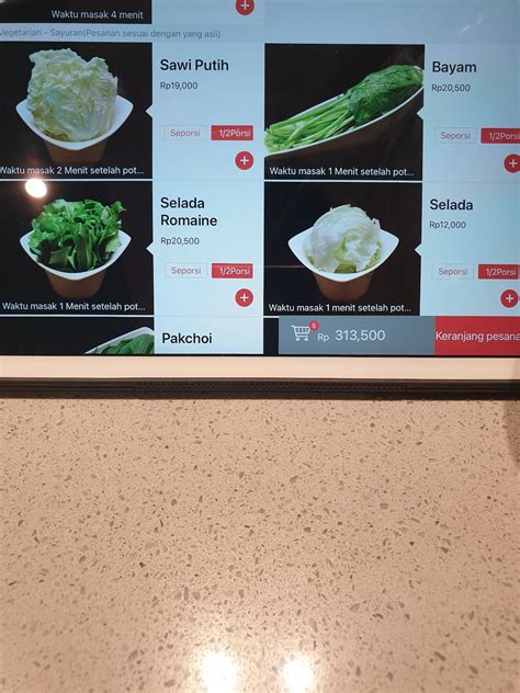 Carta del restaurante 海底捞火锅 Haidilao Hot Pot Pakuwon Trade Center Surabaya