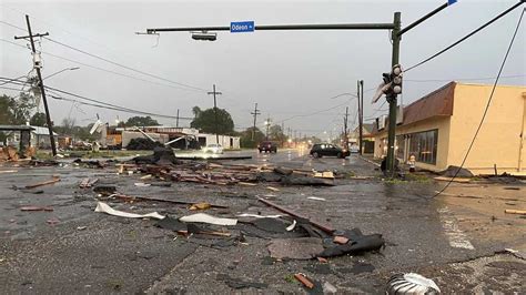 New Orleans tornado damage photos