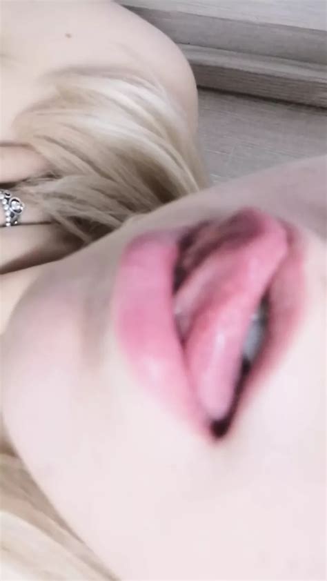 Nude Beautiful Homemade Masturbation And Orgasm Close Up Striptease Amateur Porn Xhamster