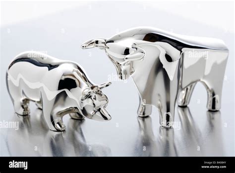 Bear And Bull Figurines Stock Photo Alamy