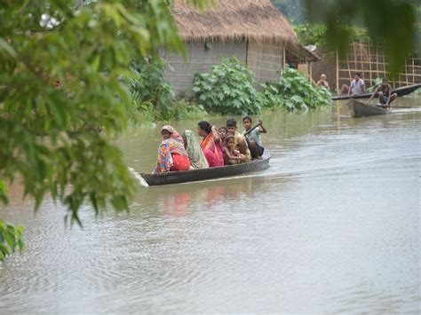 Assam Flood Situation Worsens 4 6 Lakh People Affected In 21 Districts