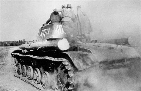 КВ-8, Тяжелый огнеметный танк | Энциклопедия военной техники