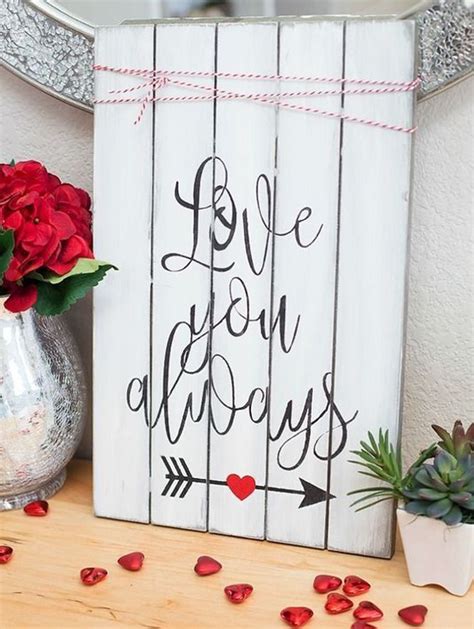 Super Romantic Wooden Signs For Valentine S Day Home Design And