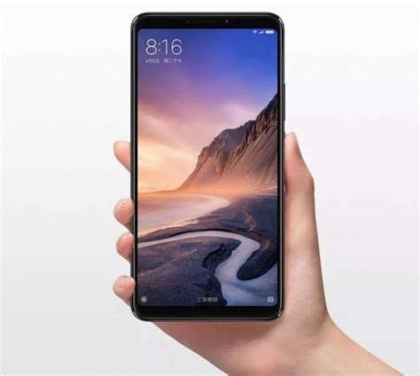 Огромный смартфон Xiaomi Mi Max 3 получил важное обновление