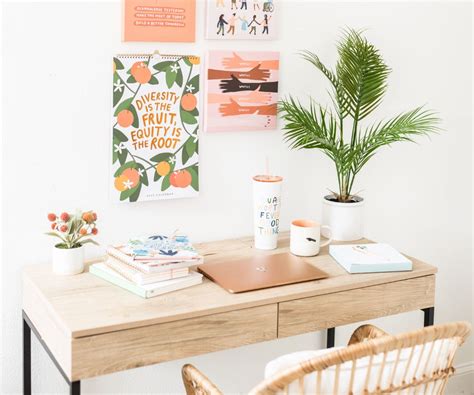 Affordable Desk Essentials That Maximize Productivity | The Everygirl