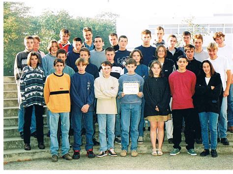 Photo de classe 1ère STAE ANI 1997 1998 de 1997 La Ville Davy