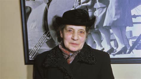 30 Interesting Biography Facts about Lise Meitner, Physicist - Biography Icon