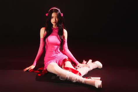 Hot Girl Th Phi M T Th I Chuy N H Ng L M Ca S G Y Tranh C I V H T Live Ngay Khi Debut