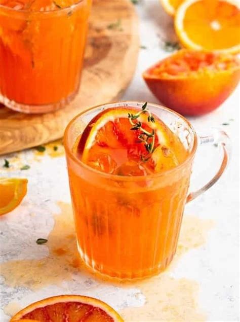 24 Orange Colored Cocktails That Will Brighten Up Your Day