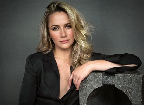 Shantel Vansanten Bulb