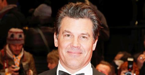 Josh Brolin Goes Nude On Instagram Us Weekly Scoopnest