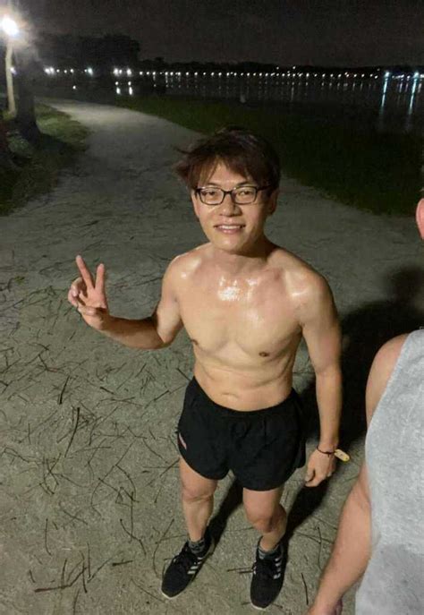 After Exercise Pictures V2 Page 33 Members Lounge Blowing Wind Singapore Gay Forum