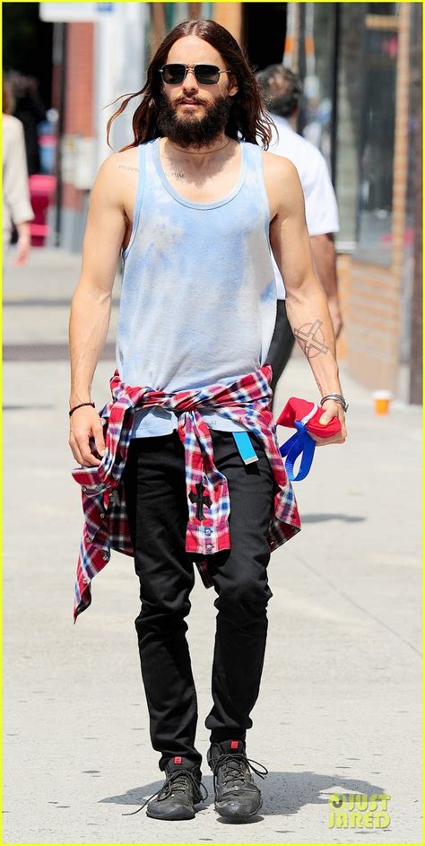 Jared Leto Brings Back Popular 90s Fashion Trend By Putting Shirt