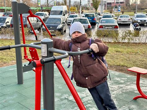 Новая уличная спортивная площадка появилась в Бресте напротив ЦМТ