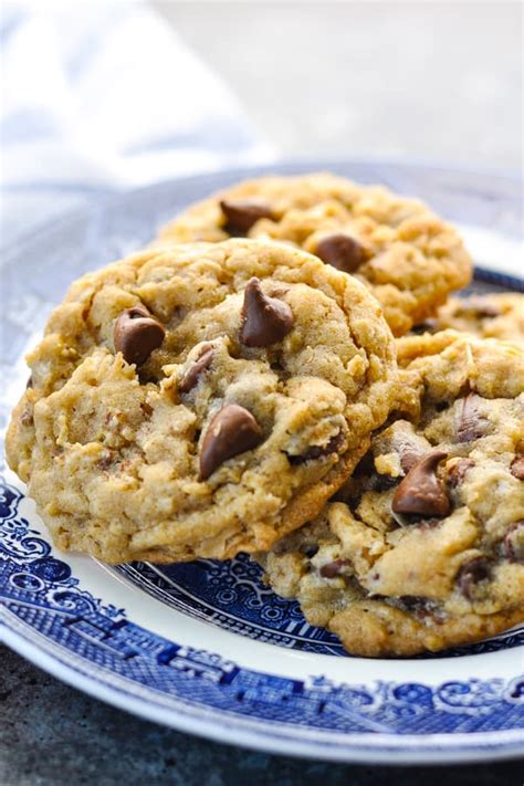 Oatmeal Chocolate Chip Cookies {Soft & Chewy!} - The Seasoned Mom