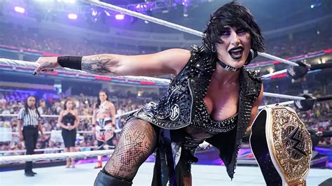 Popular WWE Superstar makes bold claim about Rhea Ripley