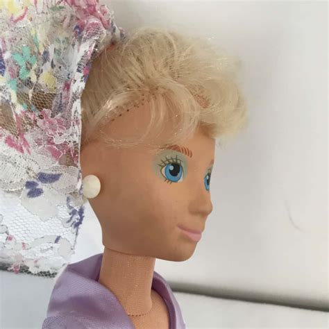 Vintage Hot Looks Doll Mimi Cm Includes Leaflet