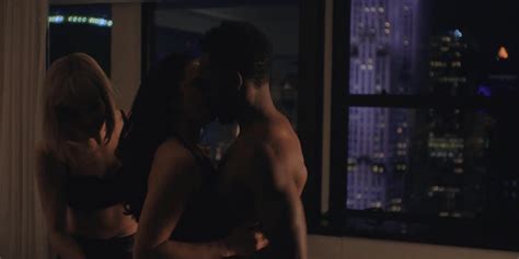 Nude Video Celebs Leslie Bibb Sexy Briana Marin Sexy Love Life S02e05 2021