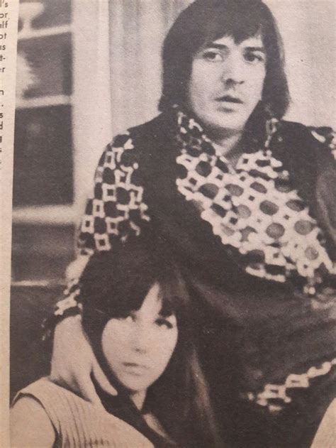 Pin On Sonny And Cher 1960s Cher Bono Cher 1960s I Got You Babe