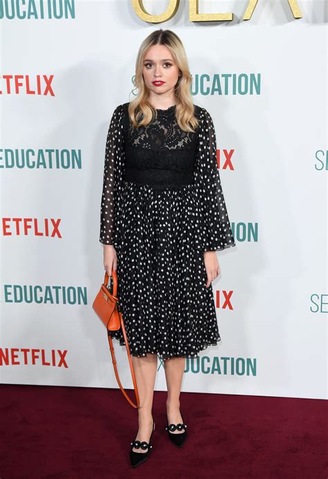 Aimee Lou Wood Sex Education Persuad E Qu Elle Ne D Crocherait Pas Le R Le D Aimee Dans La