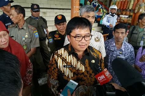 Jelang Penilaian Adipura Pjs Wali Kota Bandung Tinjau Pasar Kosambi