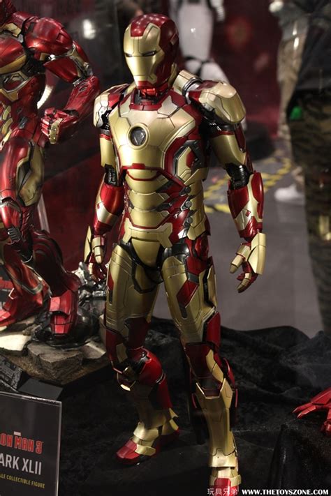 Hot Toys 1 4 鐵甲奇俠 3鐵甲奇俠 Iron Man Mark 42 豪華版珍藏人偶 Toys Zone D 玩具兄弟 Figures Price List Reviews