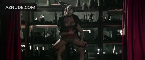 A FILOSOFIA NA ALCOVA NUDE SCENES AZNude