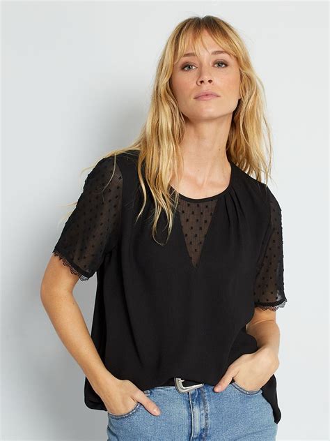 Blusa Vaporosa Con Detalles De Plumeti Negro Kiabi 12 00