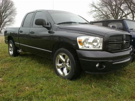 Sell used 2007 DODGE RAM 1500 CREW CAB SPORT HEMI - ONLY 87K MILES!! in ...
