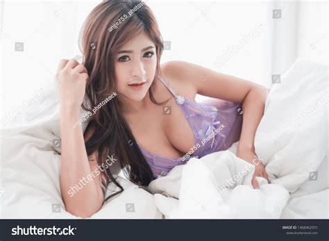 Portrait Sexy Asia Woman Wear Lingerie Stock Photo Edit Now 1468462931