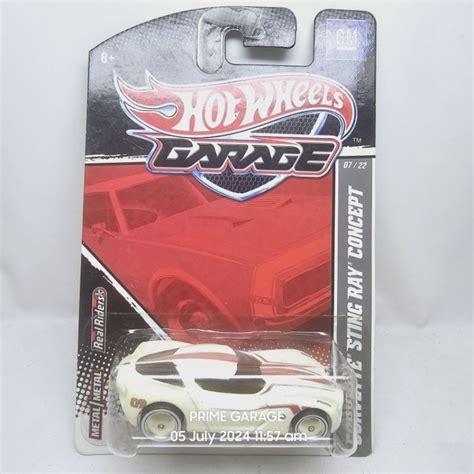 Jual Hot Wheels Garage Corvette Stingray Concept Bodi Dan Base Besi Ban Karet Shopee Indonesia
