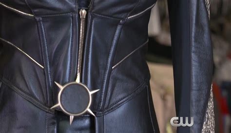 'The Flash' First Look at Vibe and Killer Frost Costumes