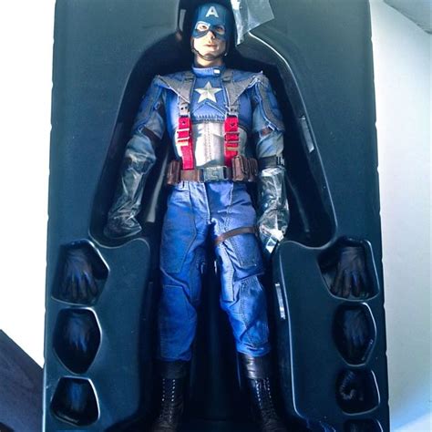 Hot Toys Captain America The First Avenger Mms Hobbies Toys Toys Games On Carousell