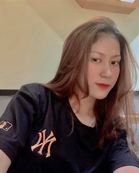 Chiêm ngưỡng nhan sắc của hot girl bóng chuyền Việt Nam từng được đại gia Thái Lan săn đón Tinmoi