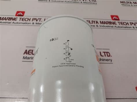 Fleetguard Cummins Lf670 Lube Oil Filter - Aeliya Marine