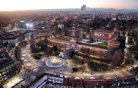 Milano | Fotografia: Uno sguardo dall'alto su una magica Milano - Urbanfile