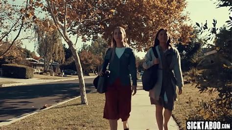 Big Booty Lesbian Tribbing Search XNXX