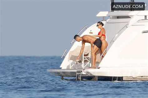 Georgina Rodriguez Sexy Seen With Cristiano Ronaldo Showing Off Her Spicy Bikini Body On A Yacht
