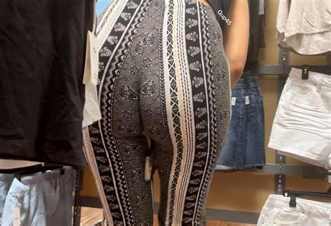 OC Jiggly Latina With A Deep Wedgie Bending Squatting In Flares Spandex Leggings Yoga