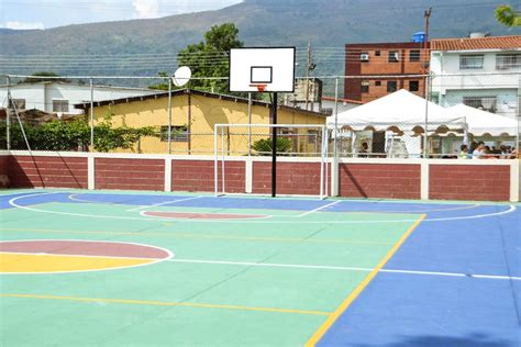 Rehabilitar N Espacios Deportivos En Naguanagua Acn