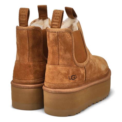 Ugg Womens Neumel Platform Chelsea Boot Bl
