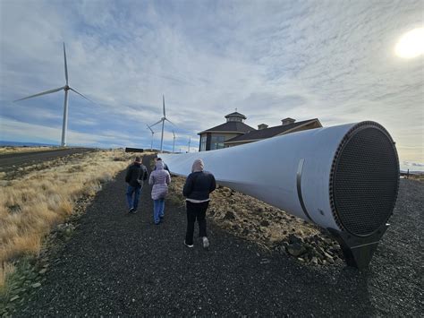 blade Puget Sound Energy Wild Horse Wind and Solar Facility - SpokaneTalk