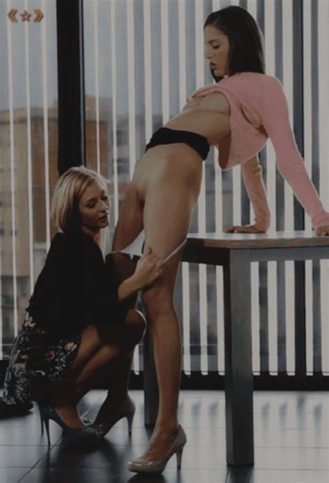 Who Are These Beautiful Babes The Brunette Is So Pretty Silvie Luca Tracy Lindsay