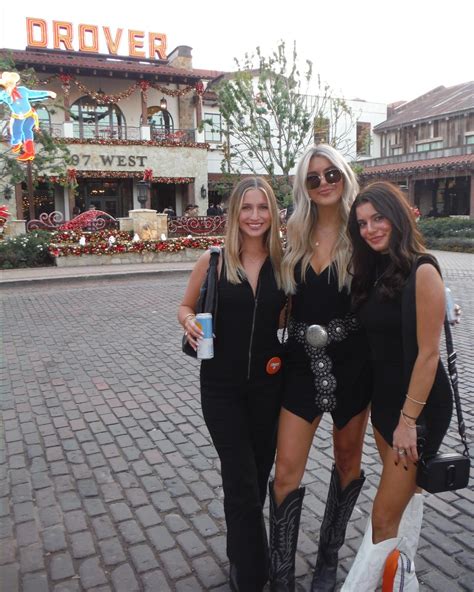 Brooke Mills (@brooke_millssss) • Instagram photos and videos