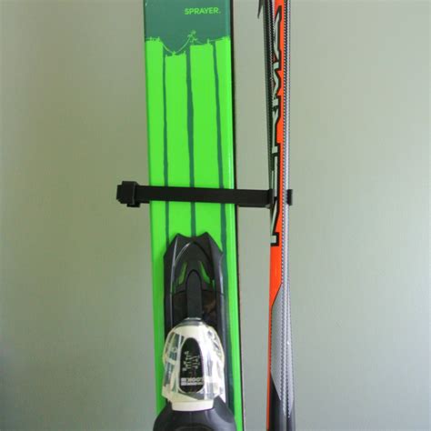 3D Printable Ski clamp by Corentin Paquet